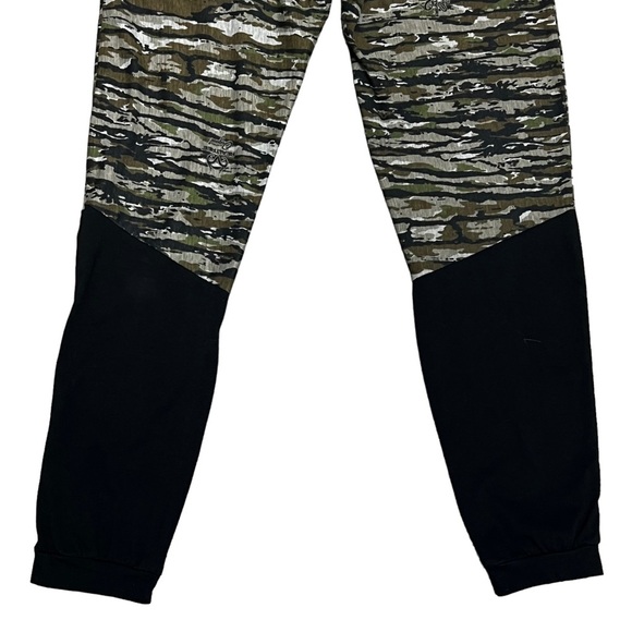 Realtree Camo Joggers Pants Size Medium LIght Weight Drawstring Colorblock 30 - Picture 3 of 11